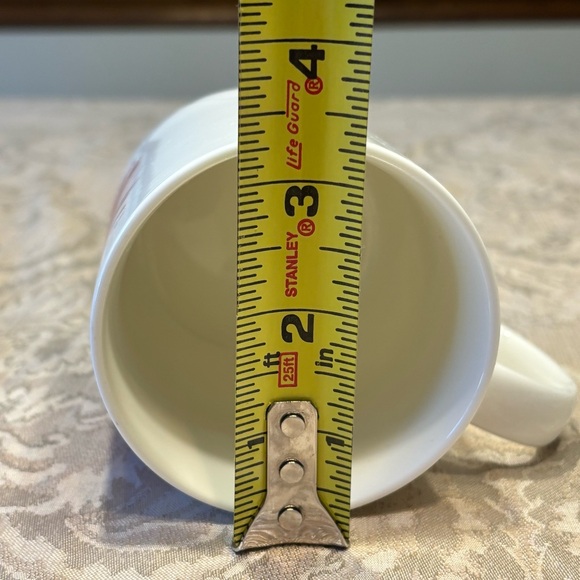 STARBUCKS 2014 Starburst Red/White Christmas 12 oz mug-Excellent Used Condition - Picture 12 of 12